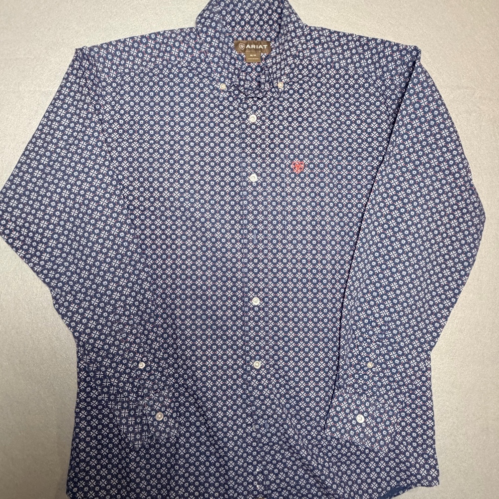 Ariat Men’s Navy Red Geometric Print Button Down Western Shirt Long Sleeve